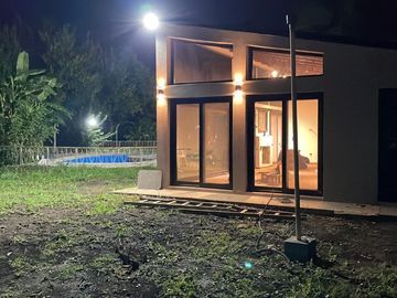 Casaquinta - barrio El Trébol Ezeiza - 4 dormitorios - 1000 M2 lote y 250 cubiertos