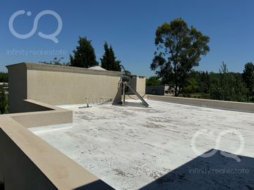 Casa en venta en Barrio Fincas de San Vicente
