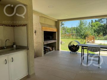 Casa en venta en Barrio Fincas de San Vicente