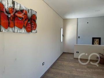 Casa en venta en Barrio Fincas de San Vicente