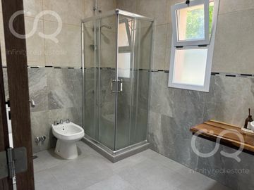 Casa en venta en Barrio Fincas de San Vicente