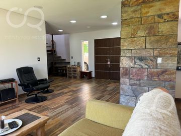 Casa en venta en Barrio Fincas de San Vicente