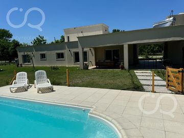 Casa en venta en Barrio Fincas de San Vicente