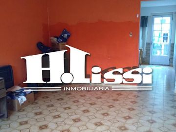 CASA EN MUY BUEN ESTADO - PH - Banfield Este