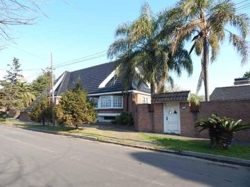 Chalet en Venta en Quilmes Oeste