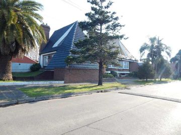 Chalet en Venta en Quilmes Oeste