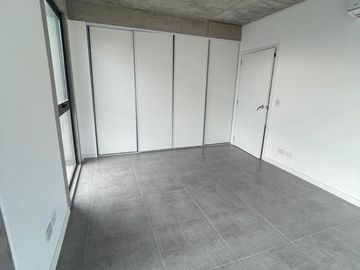 Venta, departamento, 2 ambientes, Balcon Terraza, Cochera y Baulera, Al rio, Olivos