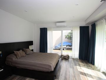 Casa a nuevo - Las Lomas Jockey - San Isidro