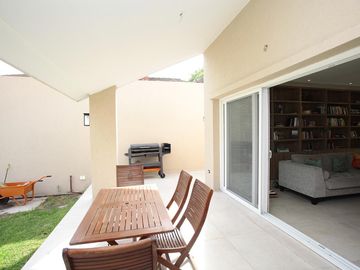Casa a nuevo - Las Lomas Jockey - San Isidro