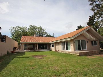 Casa a nuevo - Las Lomas Jockey - San Isidro