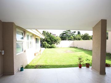 Casa a nuevo - Las Lomas Jockey - San Isidro