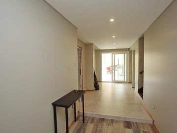 Casa a nuevo - Las Lomas Jockey - San Isidro