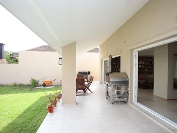Casa a nuevo - Las Lomas Jockey - San Isidro