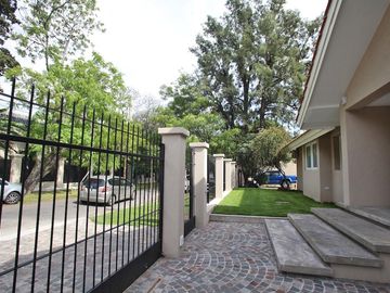 Casa a nuevo - Las Lomas Jockey - San Isidro
