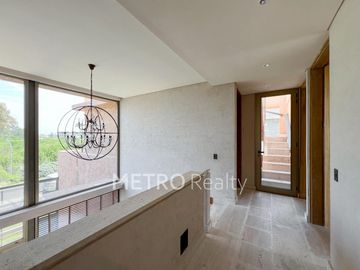 Casa en venta con 4 suites y salida al Río en El Yacht, Nordelta