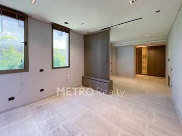 Casa en venta con 4 suites y salida al Río en El Yacht, Nordelta