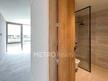 Casa en venta con 4 suites y salida al Río en El Yacht, Nordelta
