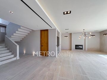Casa en venta con 4 suites y salida al Río en El Yacht, Nordelta