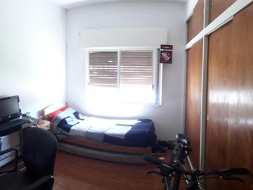 BRASIL 494 - CASA 4 AMBIENTES - VILLA MARTELLI - VENDE