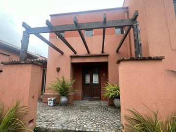 Casa en  alquiler en Nordelta, Las Glorietas