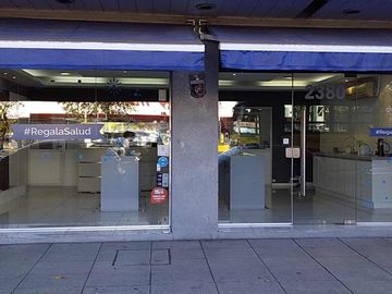 Departamento en venta - 3 Dormitorios 2 Baños - Local - 340Mts2 - Martínez, San Isidro