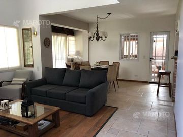 Casa en Venta en Barrio Cerrado FINCAS DE MASCHWITZ - MAROTO PROPIEDADES