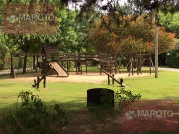 Casa en Venta en Barrio Cerrado FINCAS DE MASCHWITZ - MAROTO PROPIEDADES