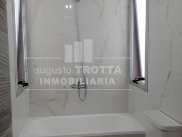 CASA A ESTRENAR  EN UNA PLANTA