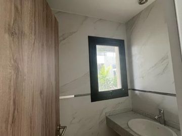 Casa 4 ambientes con piscina a estrenar en venta - Hudson Park