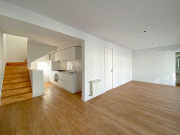 Triplex de 3 Dormitorios en la Mejor Zona de la Ciudad Guemes 2000