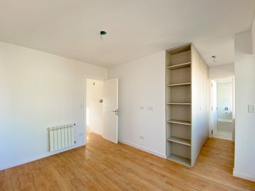 Triplex de 3 Dormitorios en la Mejor Zona de la Ciudad Guemes 2000