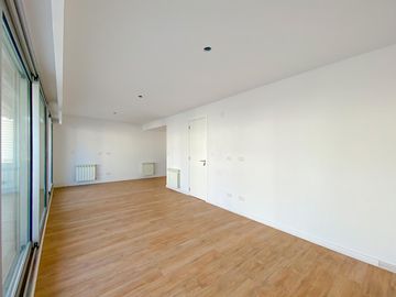 Triplex de 3 Dormitorios en la Mejor Zona de la Ciudad Guemes 2000