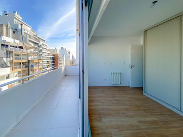 Triplex de 3 Dormitorios en la Mejor Zona de la Ciudad Guemes 2000