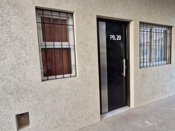 Venta Departamento  2 ambientes centro de Pilar