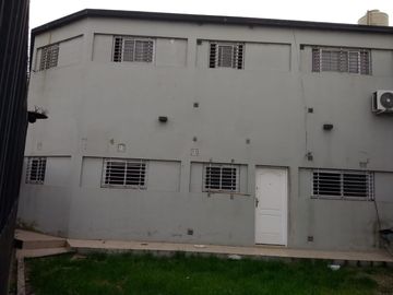 Galpón con Oficinas Departamentos en Venta La Plata