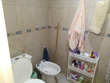 Galpón con Oficinas Departamentos en Venta La Plata