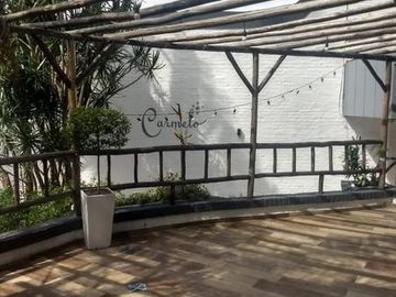 Salta 2600, Casa Tipo Chalet, Muy Lujosa, San Justo, 660m