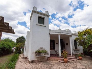 CASA EN UNQUILLO!!! TERRENO DE 3228 M2!!!