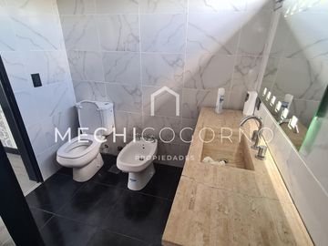 Casa 3 dormitorios venta en La Comarca, Bancalari