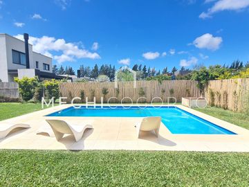 Casa 3 dormitorios venta en La Comarca, Bancalari