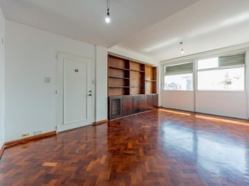VENTA - Departamento reciclado - 2 Dormitorios - 2 Baños- Centro, Rosario