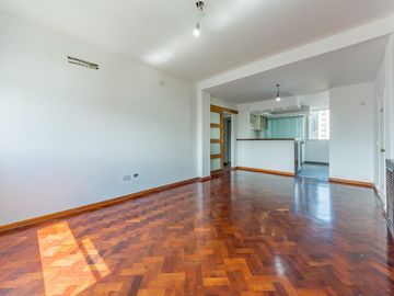 VENTA - Departamento reciclado - 2 Dormitorios - 2 Baños- Centro, Rosario