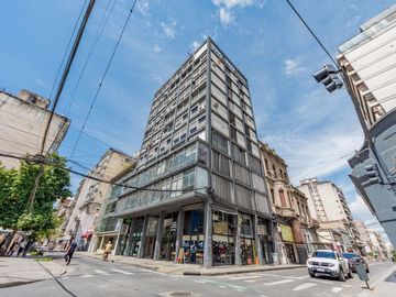 VENTA - Departamento reciclado - 2 Dormitorios - 2 Baños- Centro, Rosario