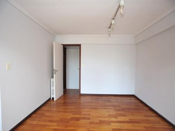 Muy buen departamento en venta en Martinez - 3 dormitorios - 2 cocheras