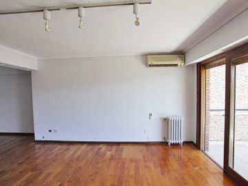 Muy buen departamento en venta en Martinez - 3 dormitorios - 2 cocheras