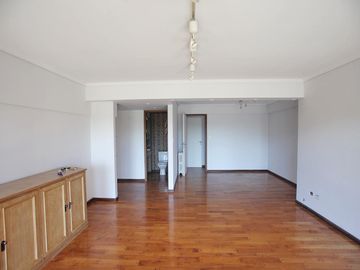 Muy buen departamento en venta en Martinez - 3 dormitorios - 2 cocheras