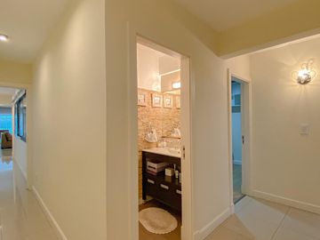 VENTA | PISO EN PLAZA MITRE | COCHERA