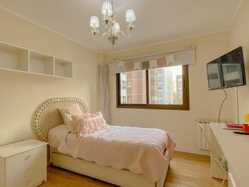 VENTA | PISO EN PLAZA MITRE | COCHERA