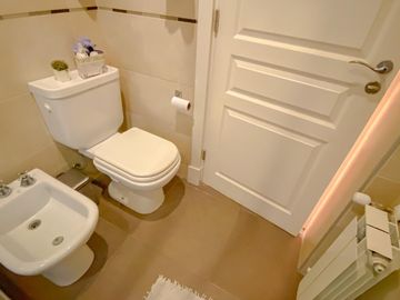 VENTA | PISO EN PLAZA MITRE | COCHERA