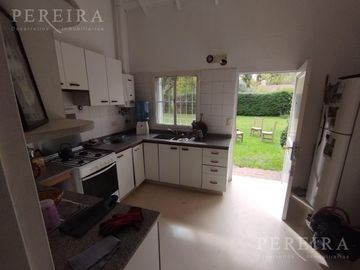 Casa - Quinta , Barrio San Luis , Manuel Alberti -  2100m2 lote y 111m2 cubiertos